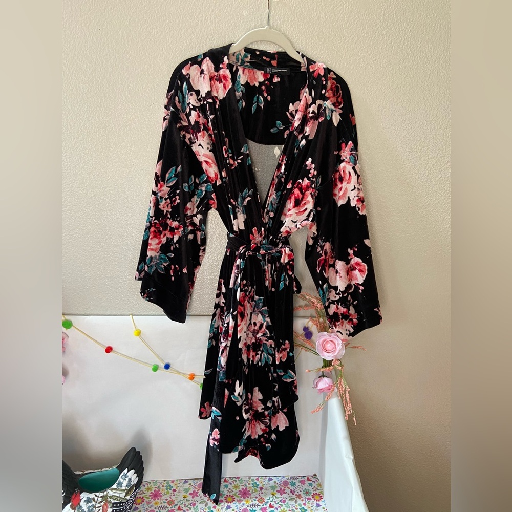 I.N.C Floral Kimono Robe